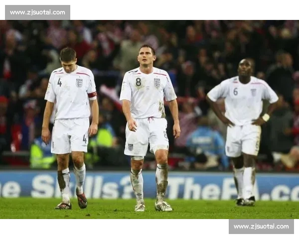 热刺新星驰援三狮!21 岁斯卡利特补入英格兰训练